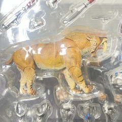 Creative Beast Studio Cyberzoic Sabre Tooth Tiger 1/18th KICKSTARTER Exclusive