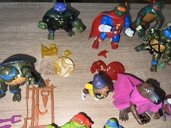 LOT OF 20TMNT TEENAGE MUTANT NINJA TURTLES 2010s Figures W Accessories