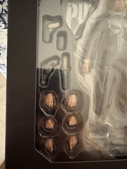 Mezco One:12 Collective The Punisher Netflix 1:12 Figure 2018 NEW SEALED