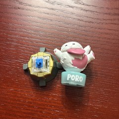 Miniso LOL League of Legends Series Keycaps Figure Collectible Model poro unpack