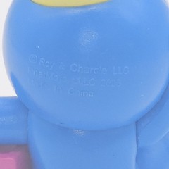 Rainbow Friends BLUE with Pink Block Mini Figure PhatMojo 2023 Series 1 Roblox