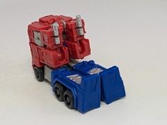Transformers Optimus Prime Complete Kingdom Core Class WFC Robot