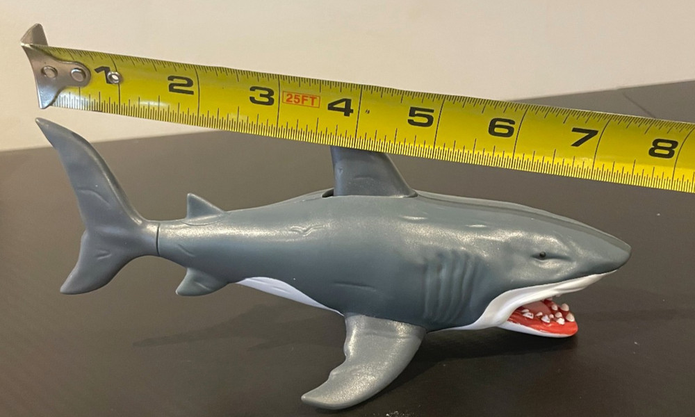 Great White Shark Chomping Biting Animal Figure Toy 8″