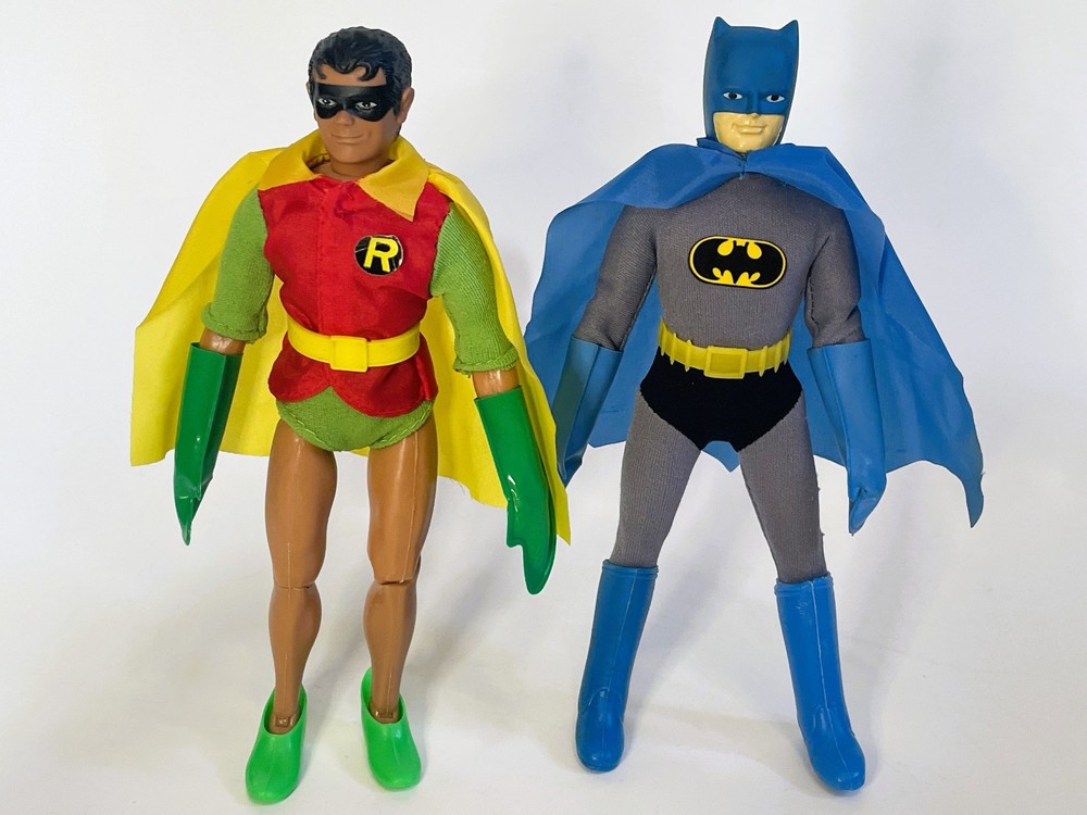 Very Nice Vintage 1974 Mego 8″ Batman (Type 1) and Robin (T2) w Minimal Repro