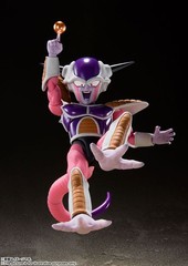 BANDAI S.H.Figuarts Frieza First Form Frieza’s Hover Pod Dragon Ball Z Freeza