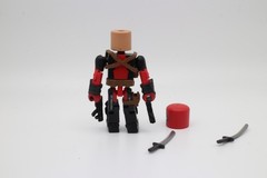 Marvel Minimates Series 28 Deadpool Under the Mask Katanas Guns Harness