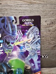 Vintage 1992 Aliens Gorilla Alien W/ Face Hugger & Comic Kenner MOSC