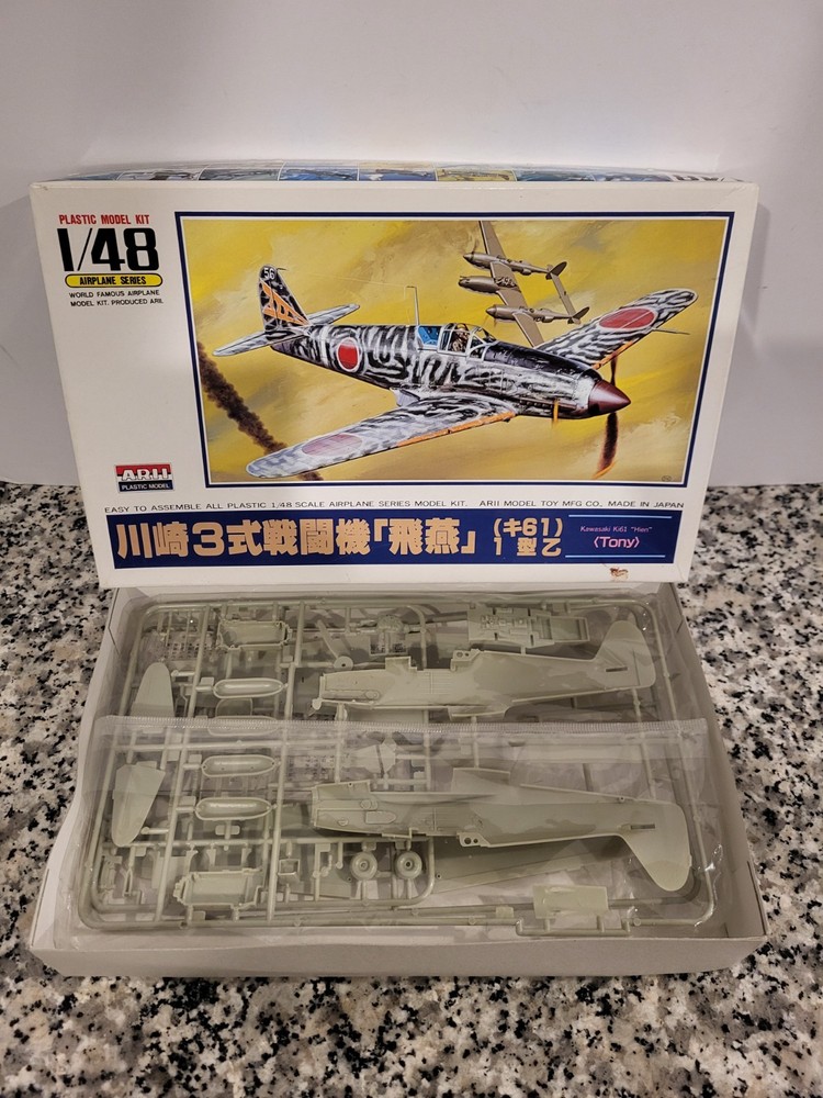 Kawasaki Ki61 Hien 1/48 ARII Military Model MIB NEW Unbuilt