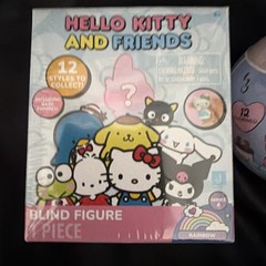 Hello Kitty & Friends Mixed Blind Bag Toy Figure Lot Of 11 – Lot C
