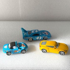 Disney Pixar Cars Die Cast & Plastic Vehicles Dinoco Lightening McQueen Cruz Lot