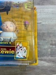 Family Guy Series 4 “XXXL STEWIE” Action Figure Mezco SEALED SEE PICS E1