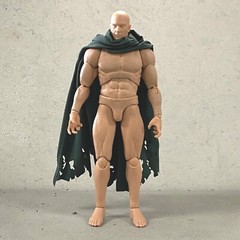 SU-C-EZ-DGN: 1/12 wired battle damaged Dark Green cape for 6″ action figure