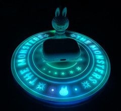 LABUBU Big Into Energy Wireless Phone Charger POP MART Monsters NEW IN BOX ✨