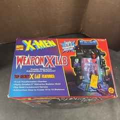 X-MEN WOLVERINE WEAPON X LAB MARVEL COMICS NEW TOY BIZ VINTAGE PLAYSET