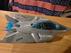 Top Gun Full Throttle Dual Jet Fighter Action Toy – With Pilot and All Missiles