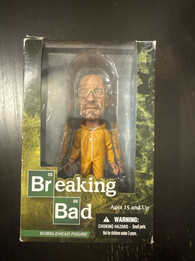 2012 Mezco Breaking Bad WALTER WHITE Bobblehead Yellow Jumpsuit New in Box READ