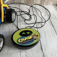 VINTAGE EZ TEC CRASH BANDICOOT REMOTE CONTROL CAR 2000 BATTERY TESTED WORKS