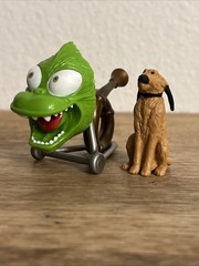 Max W/ Grinch Trumpet How Grinch Stole Christmas 3.2”Figure Playmates Pvc Toy
