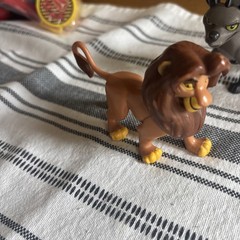 (3) Disney Lion King Lion Guard Cheetah, Janja & Simba