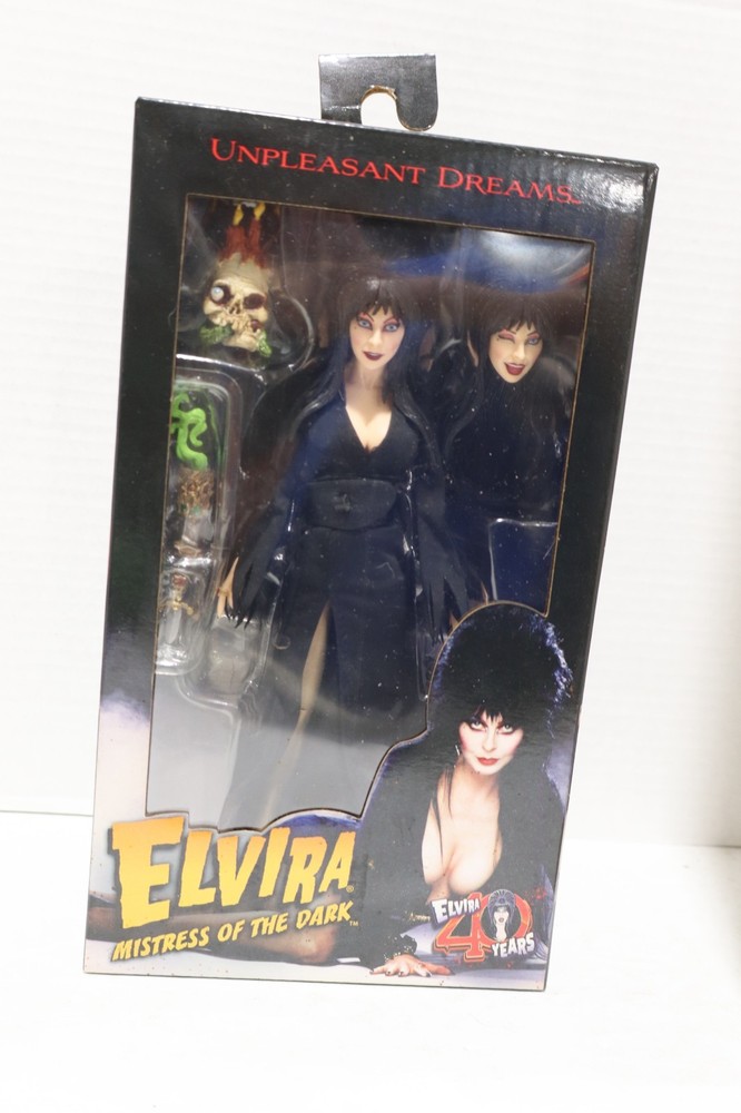 NECA Elvira Mistress of the Dark 8″ Action Figure Unpleasant Dreams BOX HAS WEAR