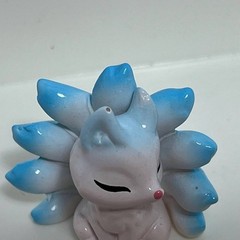 Tu Shan Jiu Wei Hu 9 Nine-Tailed Fox Lot of 6 Six Mini Figures Foxes Pink Purple