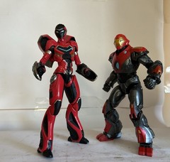 Hasbro Marvel Legends Iron Man Iron Heart 2 Pack