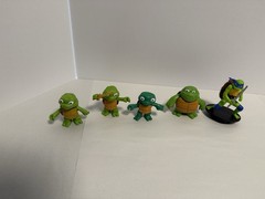 Lot of 25 TMNT Mutant Mayhem Action Figures + Weapons Accessories