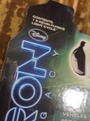 Tron Legacy Kevin Flynn’s Light Cycle 3″ DIECAST Toy Unopened! 2010 Spin Master!