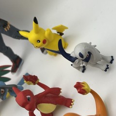 Pokemon Nintendo Tomy 12 Figures LOT Ash Ketchum Charmander Pikachu Hawlucha Etc