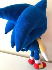 Giant NEW XLarge Sonic the Hedgehog 17″ Blue Plush Toy.Soft NWT