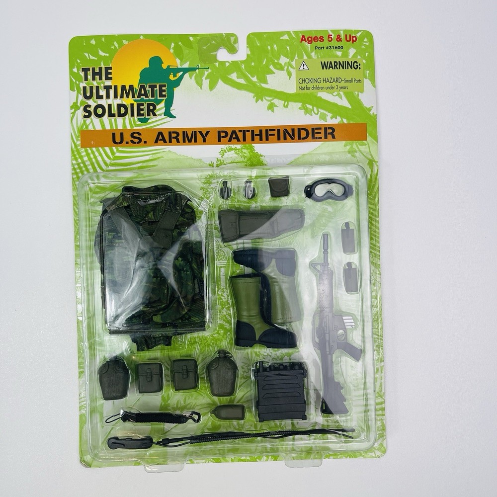 The Ultimate Soldier U.S. Army Pathfinder Uniform Set 21st Century Toys Vintage