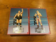 WWE Ultimate Edition Coliseum Collection Jesse Ventura & King Kong Bundy Figures