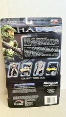 JOY RIDE STUDIOS HALO 2 SERIES 1 MASTER CHIEF W/BATTLE RIFLE & SMGs. NIB GENUIN