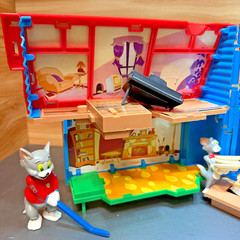 Tom & Jerry Tricky Trap House Vintage VERY RARE Toy Playset Playhouse