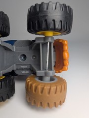 Blaze and the Monster Machines Pegwheel Pete Pirate Truck