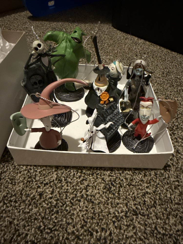 Disney Nightmare Before Christmas Deluxe 9 Ornamnet Set Disney Store Exclusive