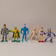 The Tick Vintage Toy / Comic Lot Bandai Super Hero Action Figure 1990s Books VTG