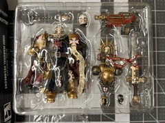 JOYTOY Warhammer 40,000 Black Templars High Marshal Helbrecht 1:18 Figure. WH40K