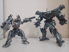 Transformers Studio Series Toy Lot: SS07 Leader Grimlock, SS43 Voyager KSI Boss
