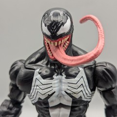 2024 Hasbro Marvel Legends Spider-Man Retro Venom 7″ Walmart Exclusive