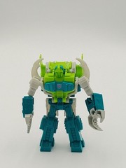Transformers Bumblebee Repugnus Figure