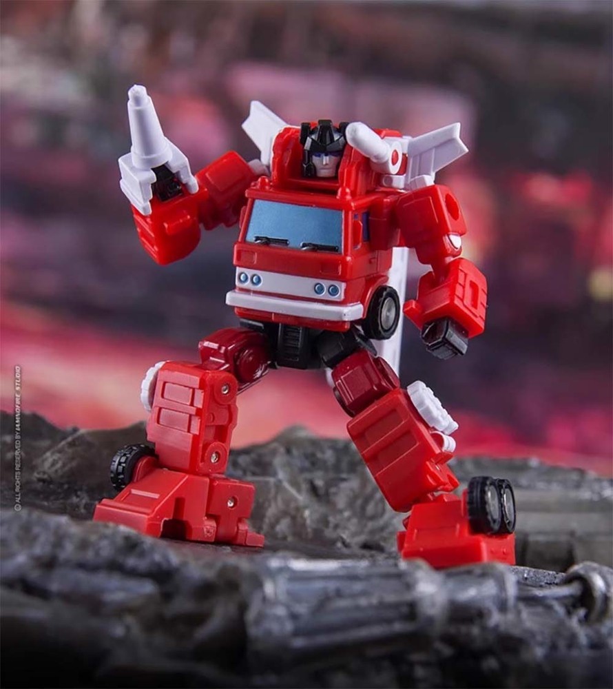 Dr Wu Customs DW-E24 Inferno Firefighters Mini G1 Extrme Warfare Action Figure