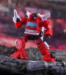 Dr Wu Customs DW-E24 Inferno Firefighters Mini G1 Extrme Warfare Action Figure
