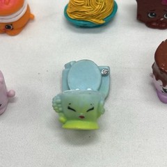 Bundle Of 13 Moose Shopkins Figures Food Spaghetti Toilet Bread MN9