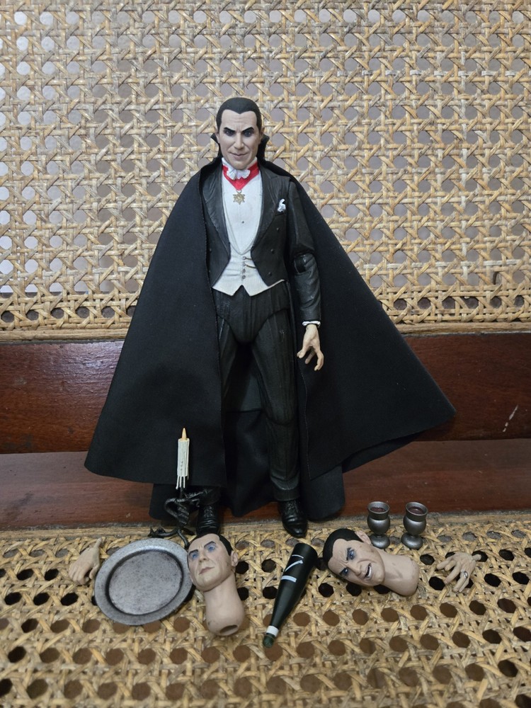 NECA Ultimate Count Dracula Transylvania Color Version Universal Monsters Figure