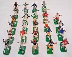 Large Lot (300) Tudor Electric Football Players with some Bases & accessoriess