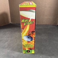 MARTIAN FLYING SAUCER UFO VEHICLE ACTION FIGURE PLAYSET NEW TRENDMASTERS VINTAGE