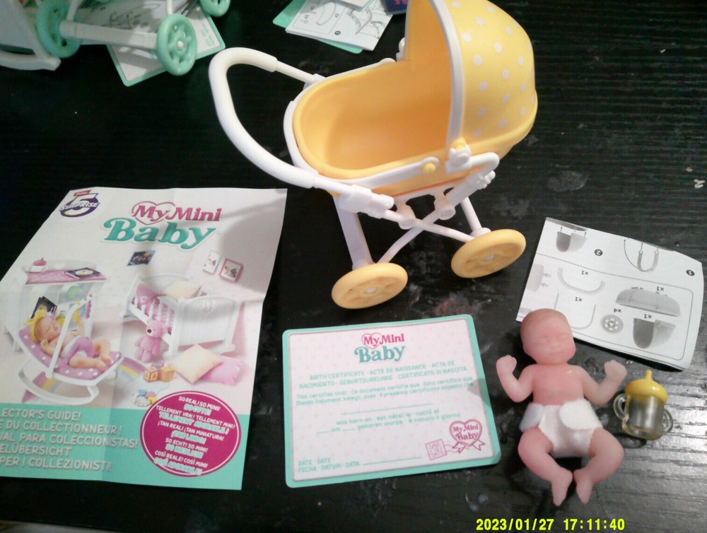 NEW Zuru 5 Surprise My Mini Baby figures HARD TO FIND YELLOW STROLLER CARRIAGE