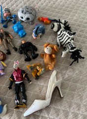 Random Mixed Toy Lot 25 Mix Variety Disney, Happy Meal, Action Figures Mini Toys