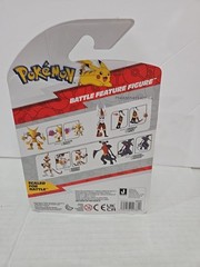 Pokémon Battle Feature Figure Garchomp NIP PKW3367 2023 NEW SEALED